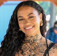 Angela Boltz's Instagram, Twitter & Facebook