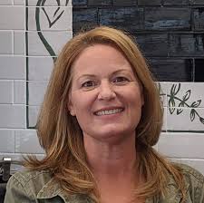 Chris Lilley cycles around Rottnest Island in search of the friendly  marsupial, the Quokka. And a quirky Aussie Raven gets involved. #quokka  #blackshorts #lilleyinthewild #chrislilley #rottnestisland #australianraven