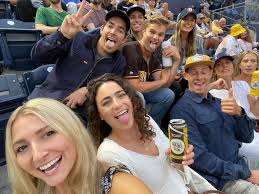 Lucy Wallace (@lucemagoose16)