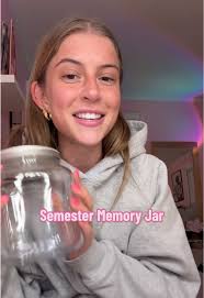 Let’s make some memz #collegelife #collegememories #memoryjar @unwell  #unwelluniversity