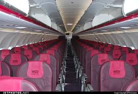 Elle dessert principalement l'europe au travers de plus de 110 destinations et. Ha Lpv Airbus A320 232 Wizz Air Piotr Lubas Jetphotos