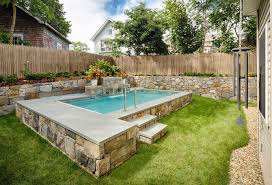This pool is good for a starting family also for people who like to have a quick swim and workout at the same time. Small Backyard Pools Designs Ideas 2017 Decor Or Design