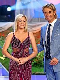 Einen tag später strahlt das zdf um 20:15 uhr. Helene Fischer Und Florian Silbereisen So Reagieren Ihre Fans Auf Die Trennung