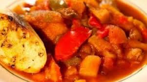 Asezonaţi cu sare şi piper. Tocana Cu Cartofi Ceapa Si Ardei Gras Retete Fel De Fel Facebook