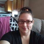 Amber Crothers's Instagram, Twitter & Facebook