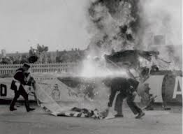 Lm 1955 Nearly Two Hours After The Accident The M B Wreck Is Still Burning About 15 Minutes After The Crash The M B Wreck Is Le Mans Mercedes 300 Race Cars