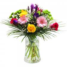 Although this isn't a guaranteed next day service, in 95% cases the flowers sent via royal mail tracked will arrive on the chosen day. Flower Delivery Edinburgh Send Flowers By 6 Florists With 498 Reviews