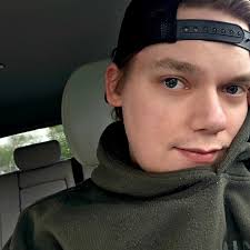 HK seasons where runner-up lost to winner?