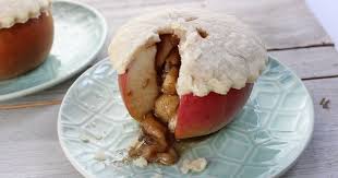 The perfect mini dessert for fall! Mini Apple Pies Baked In An Apple It Doesn T Taste Like Chicken