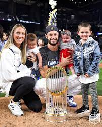 Joc pederson is married to his wife kesley williams since early 2018. Los Angeles Dodgers On Twitter Celebrating With Your Family Worldseries