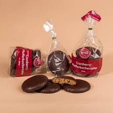 Diese pfeffer kuchen gehen beim backen locker auf und sind so weich wie pfeffernüsse. Fruchtige Cranberry Pfefferkuchentaler