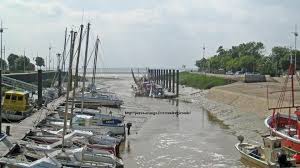 Estuaire Gironde Port Des Callonges St Ciers Sur Gironde Rive Droite Gironde Rive Droite Portes