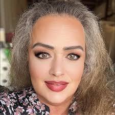 Jennifer Sirmans's Instagram, Twitter & Facebook