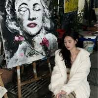 60+ "Katy L." profiles