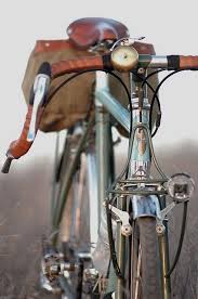frances diffusible tourist 自転車に乗る ヴィンテージバイク 自転車