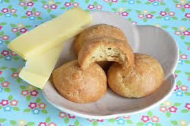 Gougeres Au Comte Sans Gluten Faciles A Faire Recette Gougeres Recette Gougere Alimentation