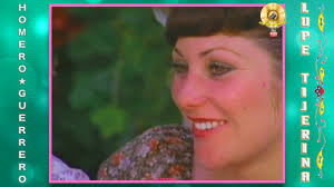 Excelente fin de semana a todos, aquí la escena musical en la película  "Pistoleros Famosos" con la participación especial de LOS CADETES DE  LINARES, Homero Guerrero y Lupe Tijerina.