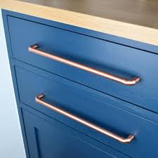 Cabinet handles and pulls in copper finish can be that something that you've been looking for and that will make the whole kitchen or bathroom interior complete! Modern Proper Copper Pull Contemporary Copper Drawer Handle Etsy Kitchen Door Handles Drawer Handles Drawer Pulls