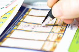 En españa, en mislata (valencia), se validó uno de los boletos premiados de segunda categoría. Euromillions Le Jackpot De 190 Millions D Euros Sera Forcement Remporte Ce Mardi Soir Actu