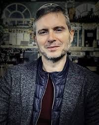 Randi Davenport's Instagram, Twitter & Facebook