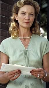 Eles foram separados pelos pais dela, que nunca aprovaram o namoro, pois noah era um trabalhador braçal e oriundo de uma família sem recursos financeiros. Aoxtf1nsv4fqsm