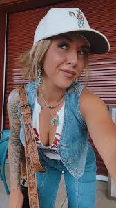 Country Blonde Women Jeans