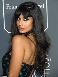 Article updated august 1, 2019. Jameela Jamil Sparks Fury From Shoppers After Slamming Urban Outfitters For Selling Laxatives Daily Mail Online