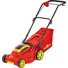 Wolf ist im garten deshalb so umfänglich vertreten, weil die marke einerseits gute und günstige rasenmäher baut, andererseits aber auch allerlei andere produkte rund um den garten bietet. Wolf Garten Akku Rasenmaher 72 V Li Ion Power 37 Mit 40 L Fangkorb Kaufen Bei Obi