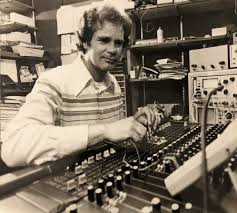We will discuss various ways to approach the mixing stage, how to tell when your mix is complete, and finally, strategies to mastering your project. Free Online Audio Engineering Courses Classes