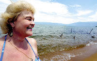 Lodi woman returns to scene of her historic swim