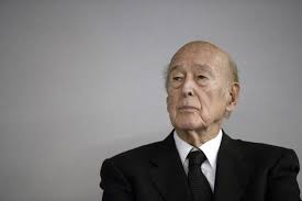 Comme jacques chirac, valéry giscard. Mort De Valery Giscard D Estaing Un Engagement Pour Le Droit Des Femmes