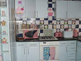 Cupcake kitchen decor and accessories are on sale in collections via online stores. 550 Cupcake Stuff Ideas In 2021 Cupcakes Decoration Cupcake Kitchen Decor Cupcake Collection