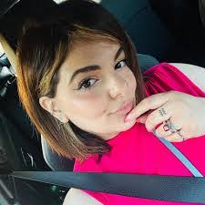 Michelle Cardon's Instagram, Twitter & Facebook