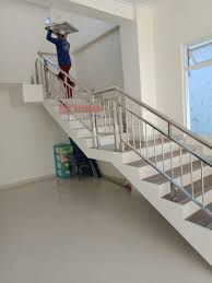 Itulah beberapa model railing tangga dan balkon stainless rumah minimalis milik farhan. Proyek Pemasangan Railing Tangga Stainless Di Ria Busana Malioboro Yogyakarta Nirwana Group Yogyakarta