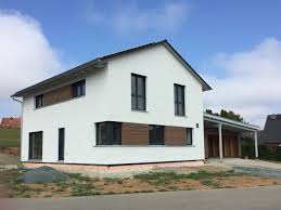 Auf dem dach befindet sich eine solaranlage. Einfamilienhaus Mit Garage In Gerach Engelhardt Geissbauer
