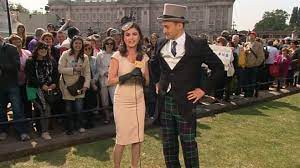 Footage of nick and gina watts' wedding ceremony, cutting the cake, toasts from the best man and matron of honor, first dance as a married couple, advice from… Royal Wedding Of Prince William And Kate Middleton Proper Dress Attire Video Abc News