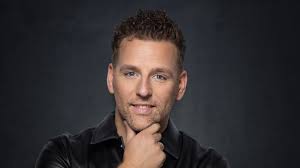 Wesley Klein's Instagram, Twitter & Facebook