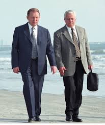 Check spelling or type a new query. Kravchuk Nikogda Ni Pri Kakih Usloviyah Dazhe Klochkom Svoej Territorii Postupatsya Nelzya I Esli Menya Sprosyat Zemlyu Otdat Ili Umeret Ya Vybirayu Poslednee Gordon