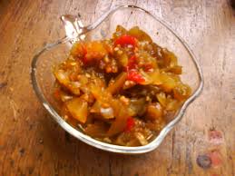 Ketchup Vert De Tantine A La Mijoteuse Recettesduqc Conserve Mijoteuse Condiment Recipes Slow Cooker Recipes Recipes