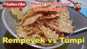 Hai foodies, saya akan membuat cemilan khas indonesia yang sudah jadi favorit nih. Resepi Rempeyek Dan Tumpi Nenek Rempeyek Paling Sedap Di Asia Youtube