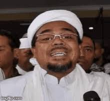 Habib rizieq dipersilahkan pulang ke indonesia ini 2 orang penting yang membolehkannya warta cek fakta habib rizieq shihab dikabarkan pernah bersumpah tidak akan pulang ke ri seumur. Habib Rizieq Gif Habib Rizieq Shihab Discover Share Gifs