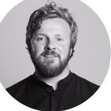 Robert Cheyne's Instagram, Twitter & Facebook