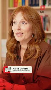 Les tenemos aún más noticias… ¡En 2025 estrenamos otro y NUEVO certamen  literario! Hoy les presentamos, y convocamos, al Premio de Literatura  Juvenil Gran Angular. ¿Están listos? Nuestras nuevas bases y formularios