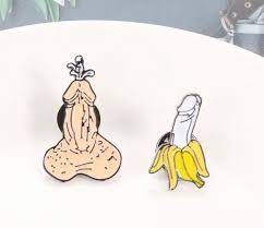 2個セット バナナ ちんこ 男性器 面白グッズ ピンバッチ ピンズ バッジ コサージュ 雑貨 プレゼント 景品 ギャググッズ｜PayPayフリマ