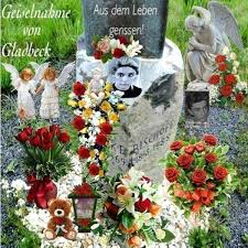 Emanuele giorgi, l'interprète de francesco ibaldi dans plus belle la vie, a rencontré la femme de sa vie grâce à la série ! Online Memorial Online Cemetery Silke Bischoff Gladbeck Emanuele De Giorgi