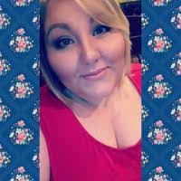 Ramona Smedley's Instagram, Twitter & Facebook