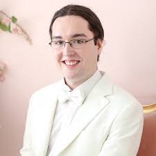 Kevin Kirchner's Instagram, Twitter & Facebook