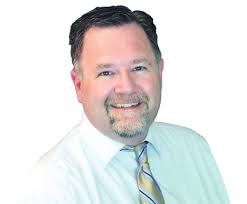 Miranda Snyder named outstanding graduating student at University of Maine