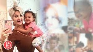 Submitted on 09 nov, 2020 02:55:06 Suss Sophia Vegas Zeigt Wie Ahnlich Ihr Ihre Tochter Sieht Promipool Youtube