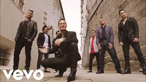 Maybe you would like to learn more about one of these? Rafaga Ft Rodrigo Tapari Una Cerveza Original Youtube